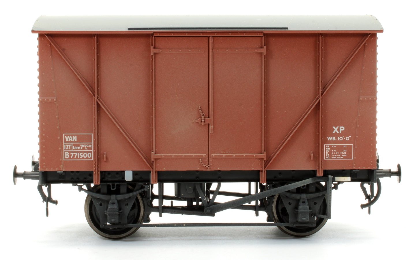 Pre-Owned BR Standard Plywood Van Diagram 213 Bauxite B771500 - Custom Weathered