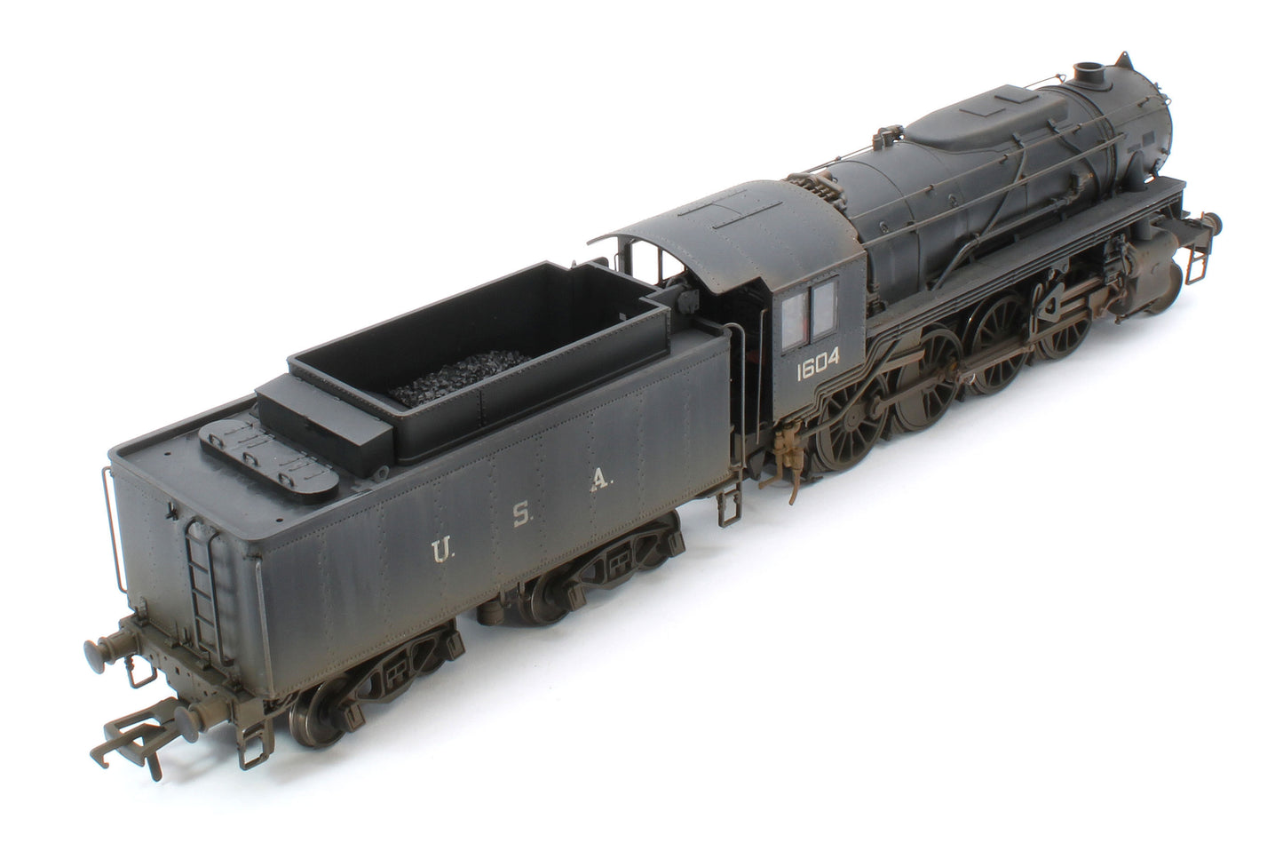 Bespoke Weathered 926001 USATC S160 2-8-0 GWR Wartime Black U.S.A on Tender No.1604 Steam Locomotive - Deluxe Weathered