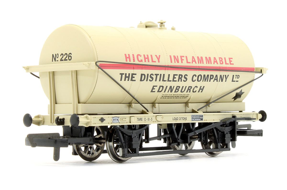 Pre-Owned 20T Tank Wagon No226 'The Distillers Company Ltd Edinburgh'
