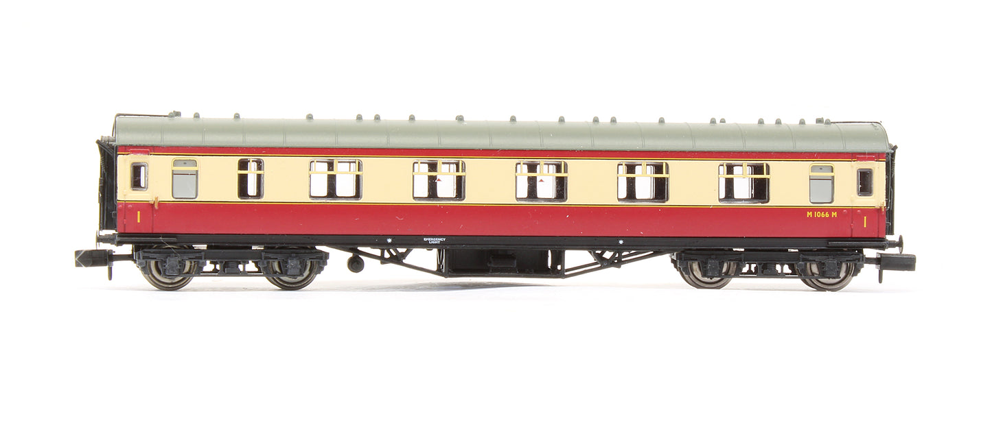 Pre-Owned Stanier First Corridor BR Crimson & Cream Coach 'M 1066 M'