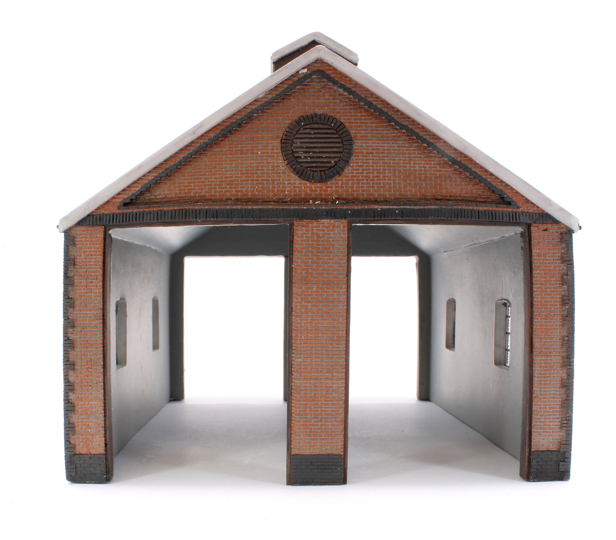 Pre-Owned Two Road Brick Engine Shed