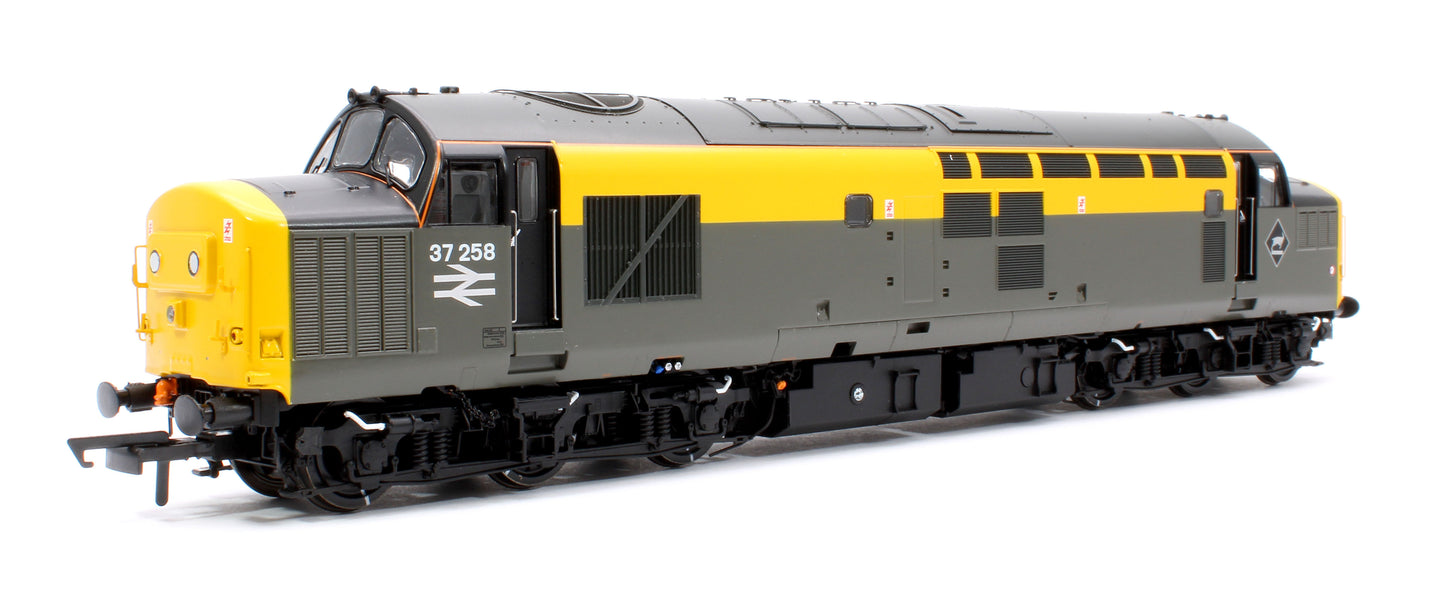 Class 37/0 37258 BR 'Dutch' Civil Engineers Grey and Yellow Diesel Locomotive