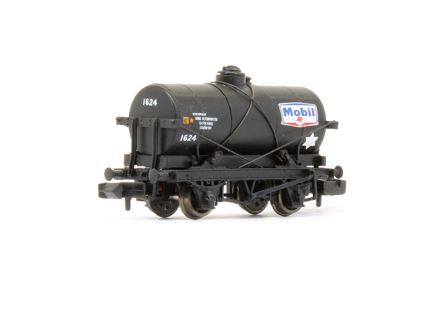 373-675 Pre-Owned 14 Ton Tank Wagon With Large Filler 'Mobil'