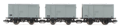 TTR61302 TT:120 Ex-LMS 9ft Wheelbase Unfitted BR Grey Vans - Pack of 6