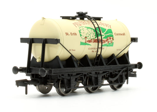 Pre-Owned 6 Wheel 20T No.020 Tank Wagon 'Primrose Dairy - St. Erth Cornwall' (Special Edition for Simply Southern)