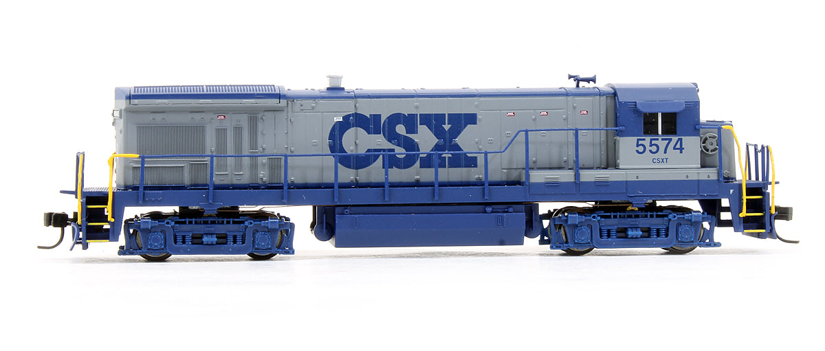 Pre-Owned B30-7 Diesel Locomotive CSX - Road #5574