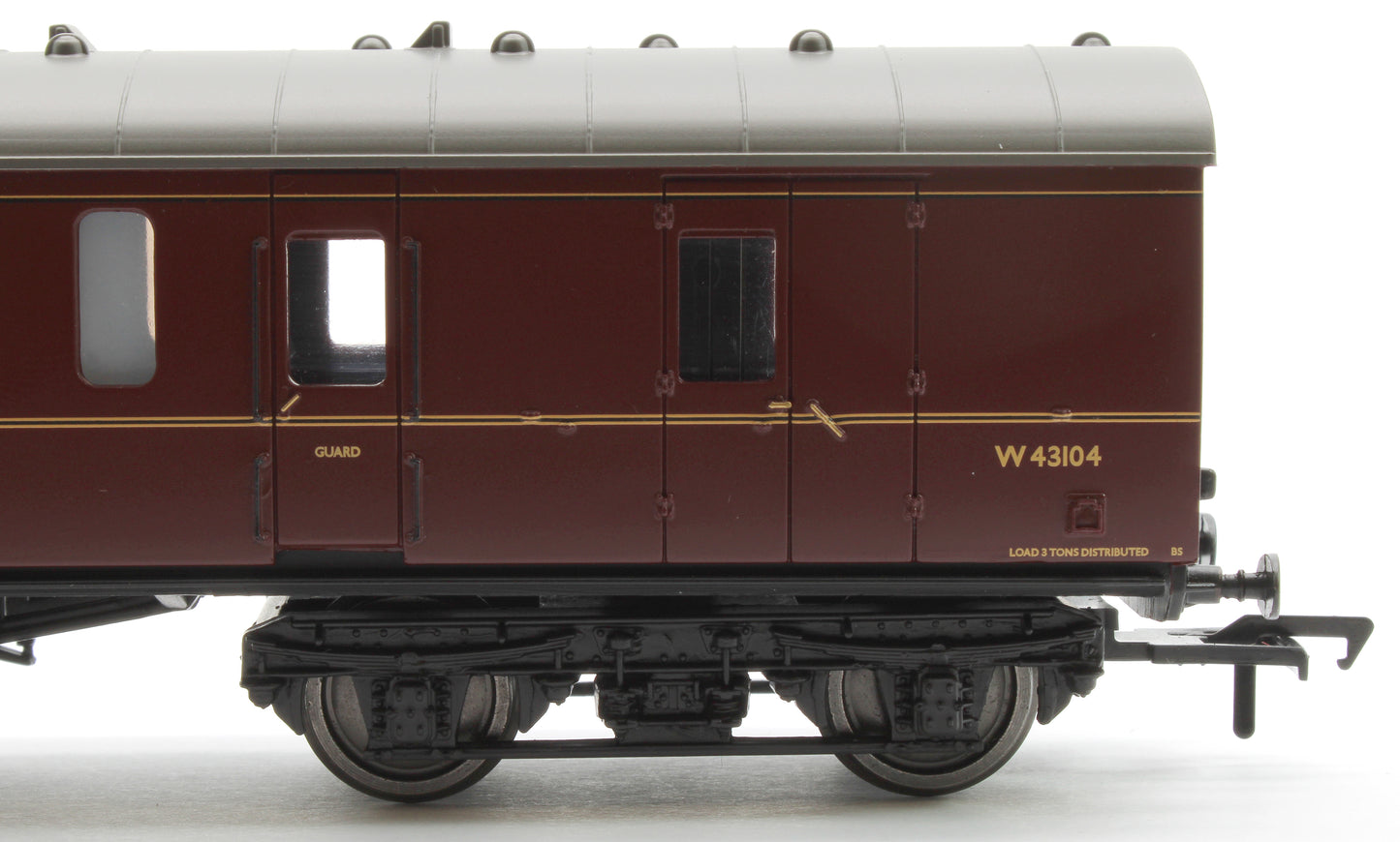 BR Mk1 57ft 'Suburban' BS Brake Second BR Maroon No.W43104