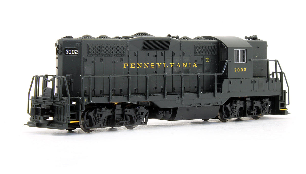 Pre-Owned GP9 Ph.2 Diesel Locomotive Pennsylvania - Road #7002