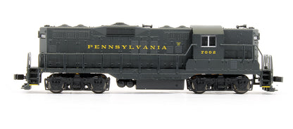 Pre-Owned GP9 Ph.2 Diesel Locomotive Pennsylvania - Road #7002