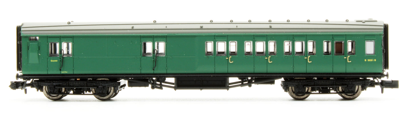 Pre-Owned 2P-012-356 Maunsell Coach BR Brake 3rd Class SR Green 3221
