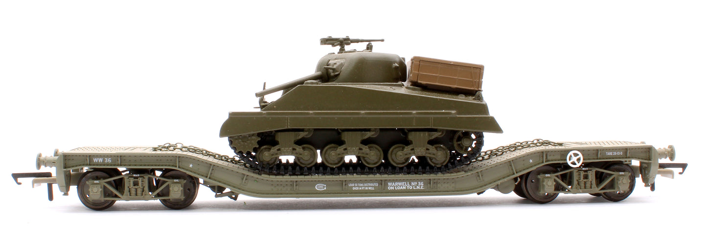 Pre-Owned Warwell A Flat Wagon No.36 With Sherman Tank