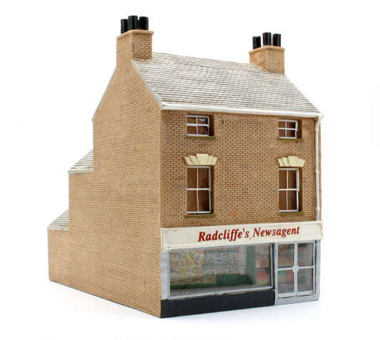 Pre-Owned R8555 Radcliffe's Newsagent