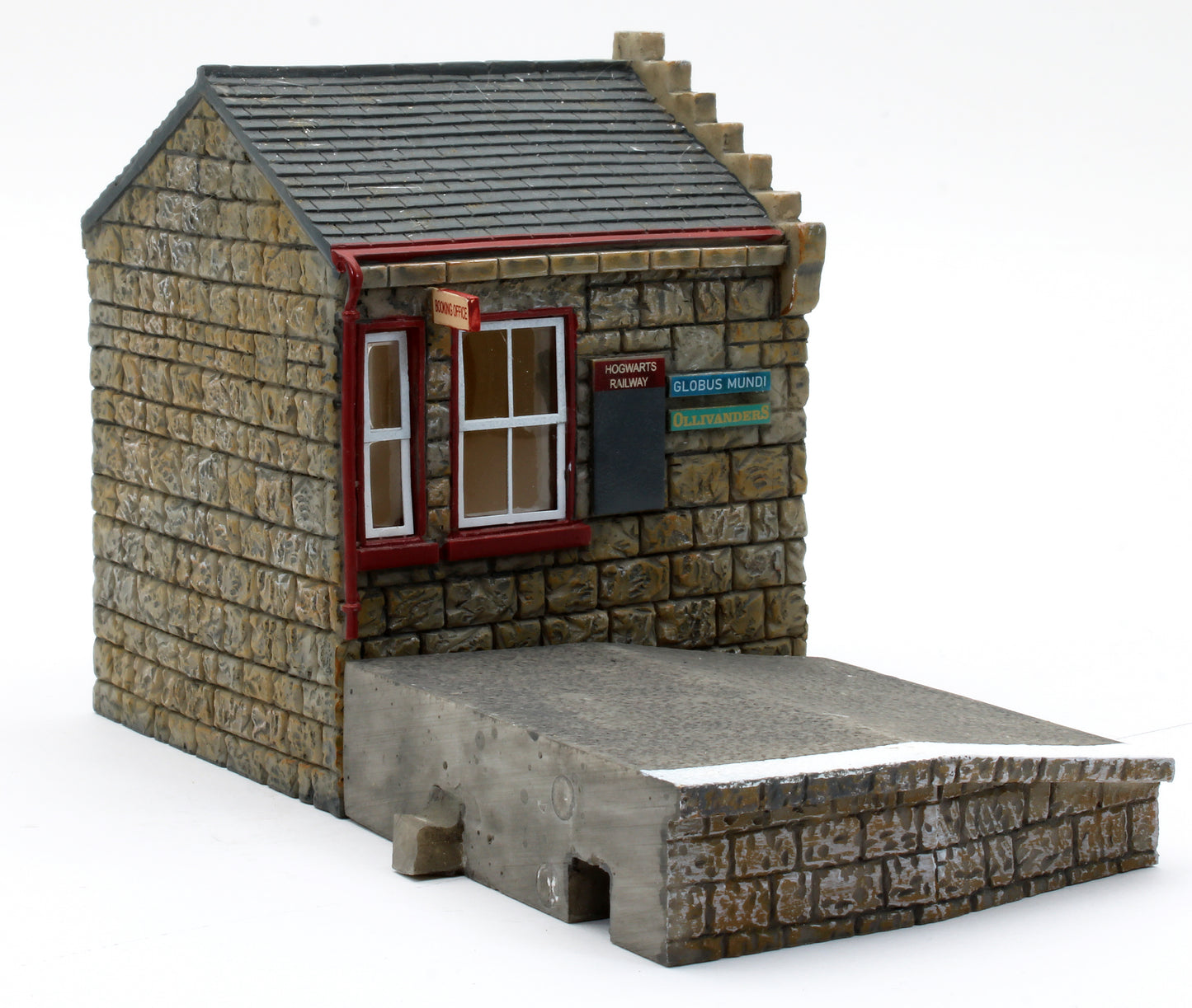 Pre-Owned R7232 Harry Potter Hogsmeade Booking Hall