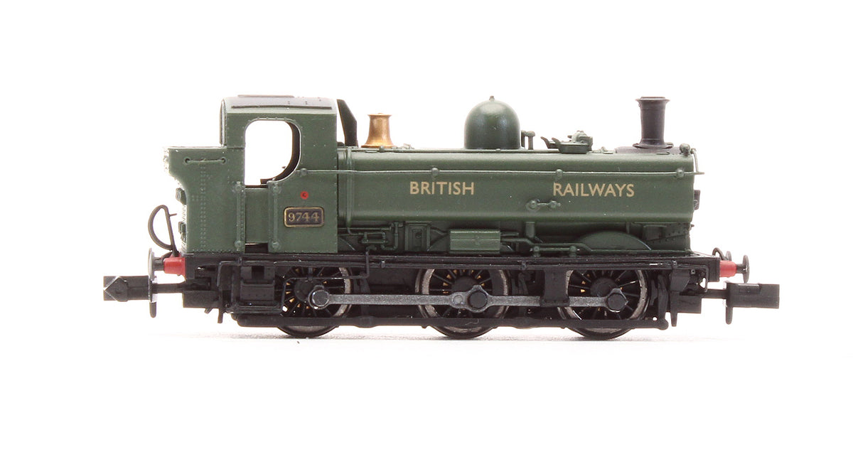 Pre-Owned British Railways Green 0-6-0 Pannier '9744' Steam Locomotive