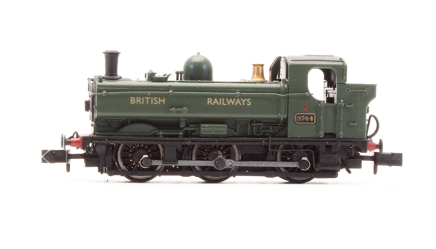 Pre-Owned 2S-007-013D British Railways Green 0-6-0 Pannier '9744' Steam Locomotive - DCC Fitted