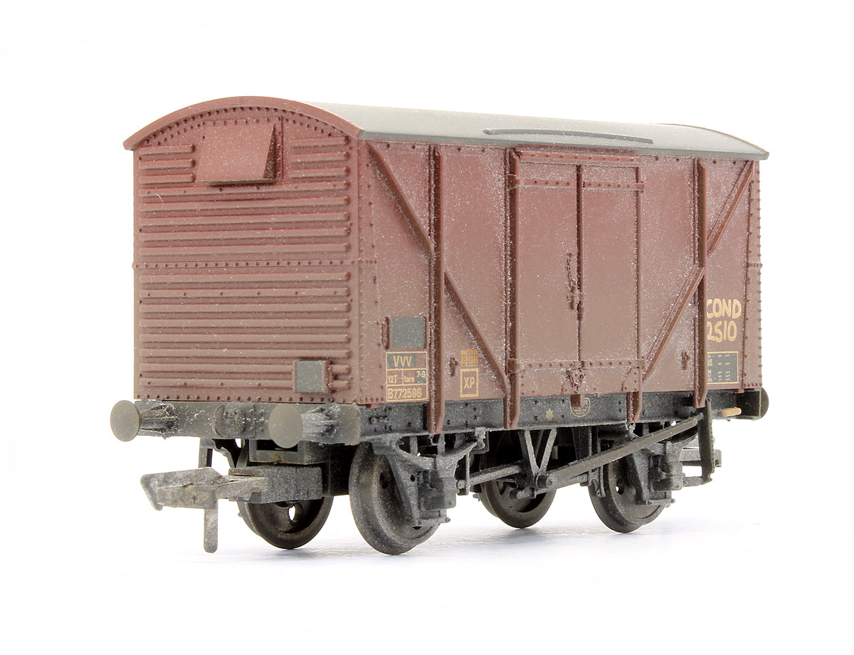 Pre-Owned 38-160V Set Of 3 Ventilated Vans BR Bauxite Condemned (Weathered) (Exclusive Edition)