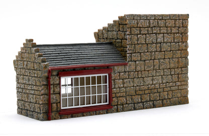 Pre-Owned R7231 Harry Potter Hogsmeade General Office