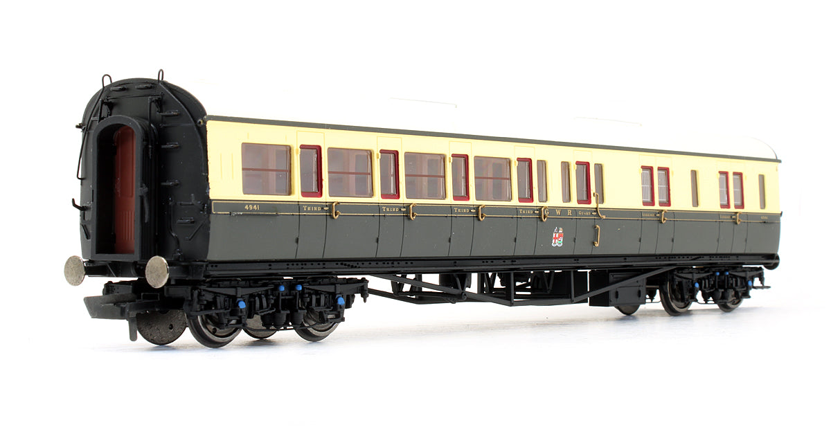 Pre-Owned GWR Collett Corridor Brake 3rd (RH) Coach '4941'