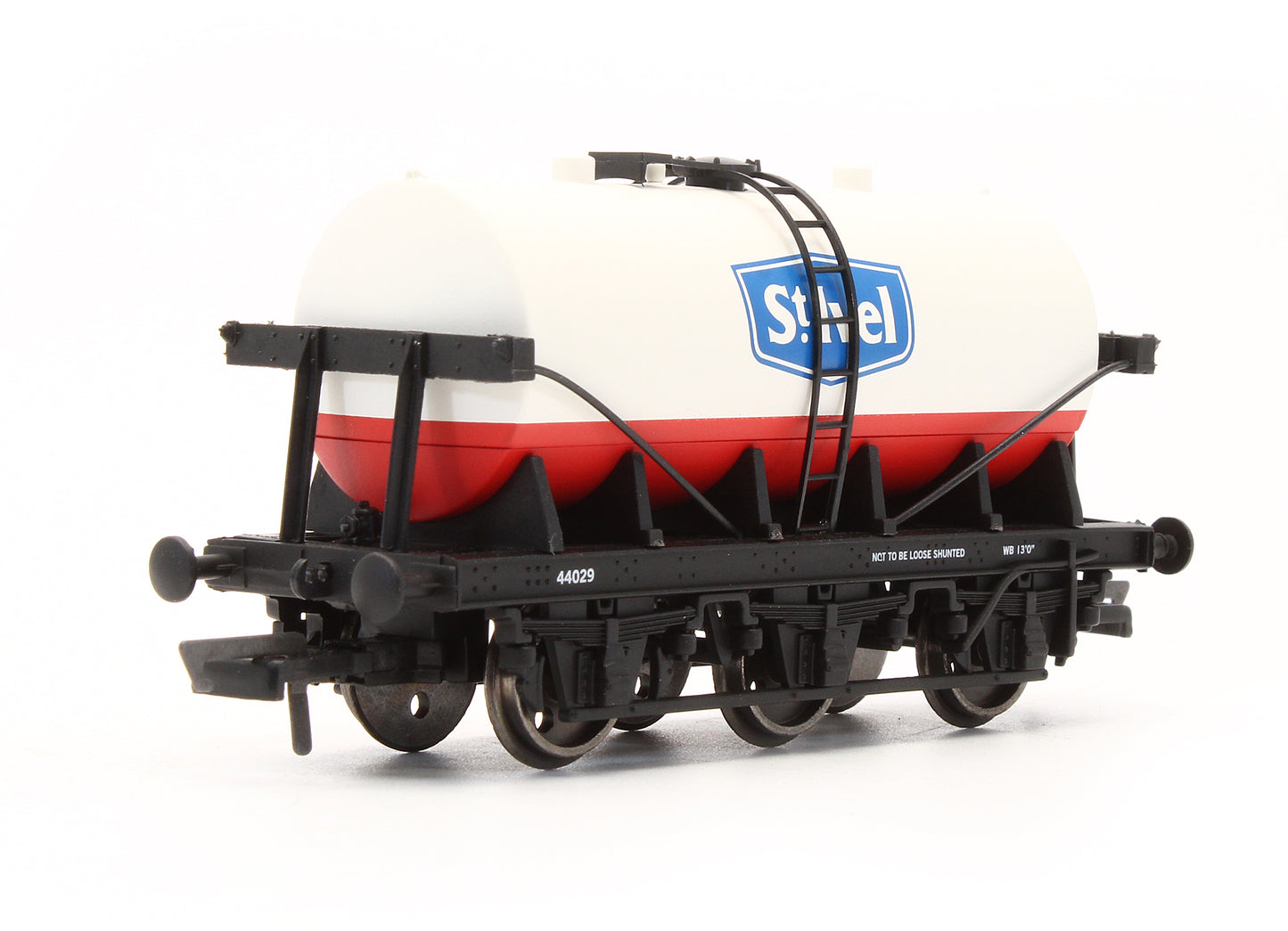 Pre-Owned R6978 6 Wheel Milk Tank Wagon 'St. Ivel' No.44029