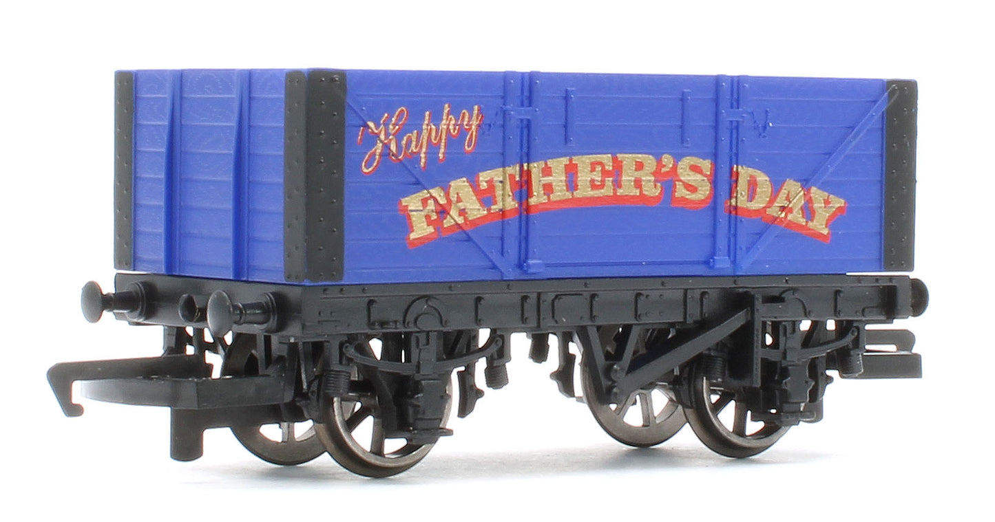 Pre-Owned R60089 Happy Father's Day Wagon