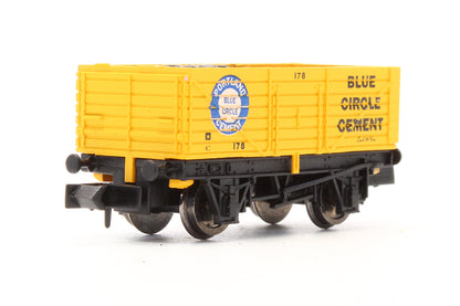 Pre-Owned 2F-071-054 7 Plank Wagon Blue Circle Cement No.178