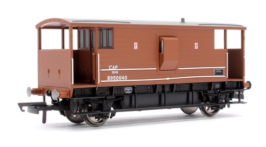 BR (ExLMS) 20T Brake Van 8950040