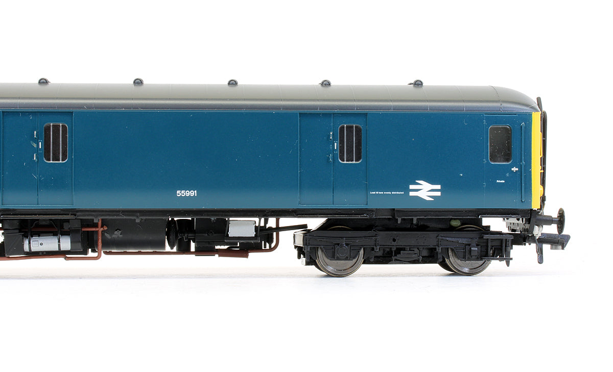 8920 Pre-Owned Class 128 DPU 55991 in BR blue with yellow ends 'Parcels Service'