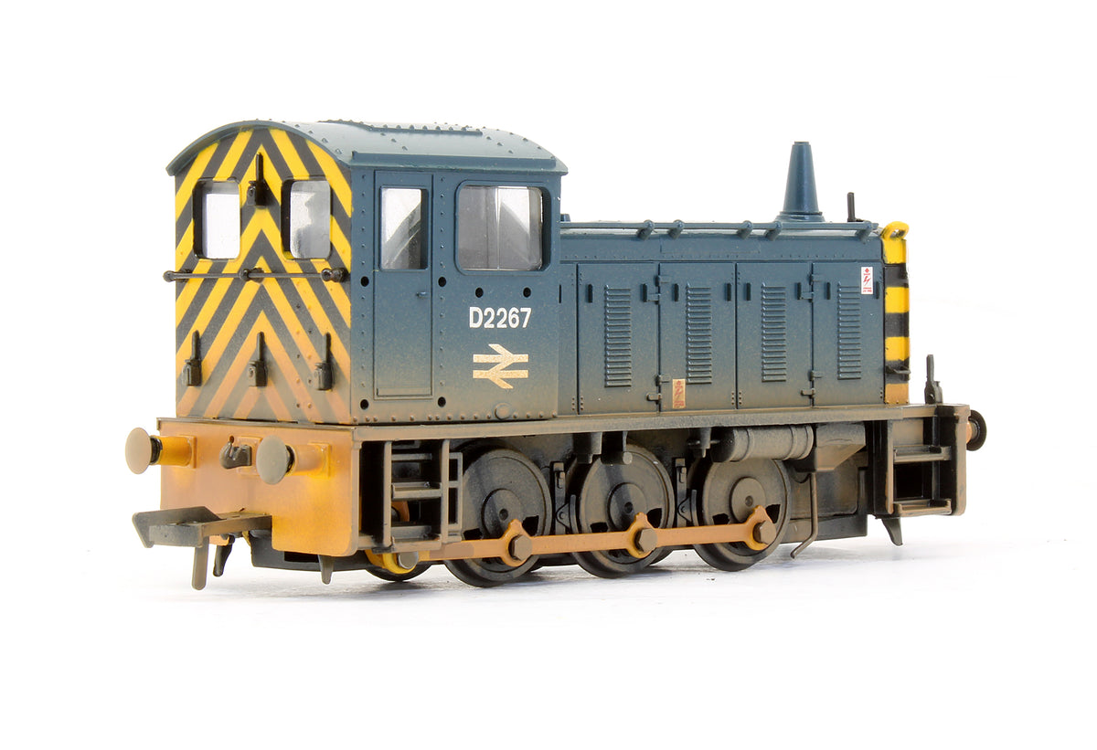 Pre-Owned Class 04 'D2267' BR Blue Diesel Shunter Locomotive - Weathered