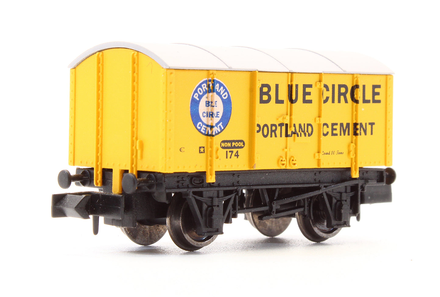 Pre-Owned 2F-013-033 Blue Circle Gunpowder Van No.174