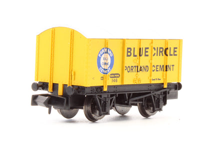 Pre-Owned 2F-013-045 Blue Circle Gunpowder Van No.146