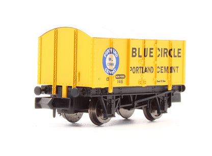 Pre-Owned 2F-013-045 Blue Circle Gunpowder Van No.146