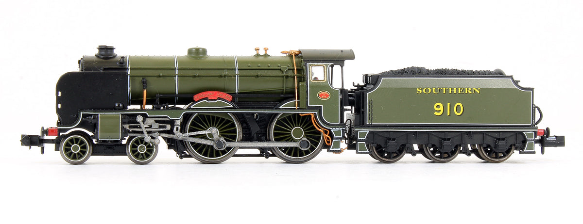 Pre-Owned Southern Maunsell Olive Green Schools 'Merchant Taylors' 910 Steam Locomotive - DCC Fitted