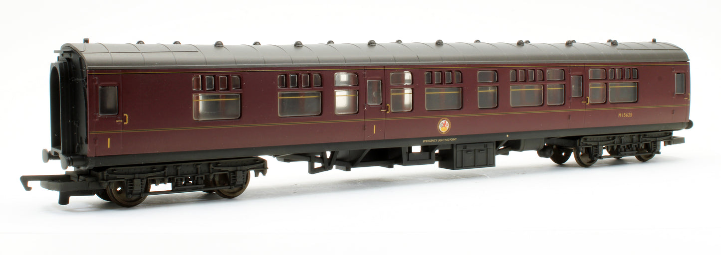 Pre-Owned R4201 BR Mk1 Composite Coach 'M15625' - Weathered