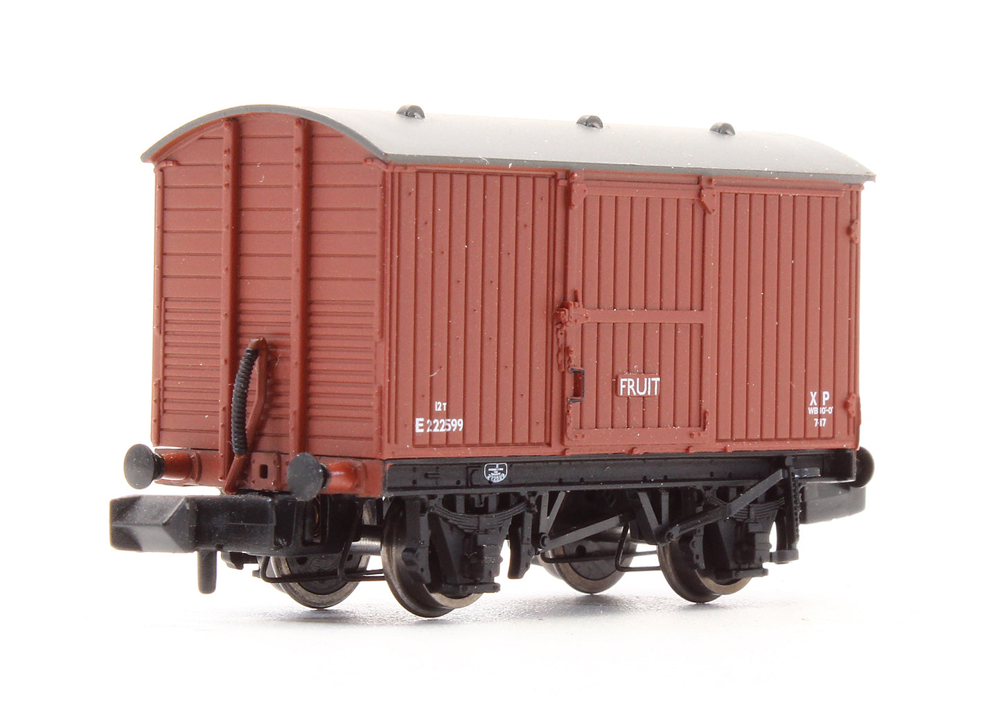 Pre-Owned 377-985 12T Eastern Ventilated Fruit Van BR Bauxite - Early - E222599