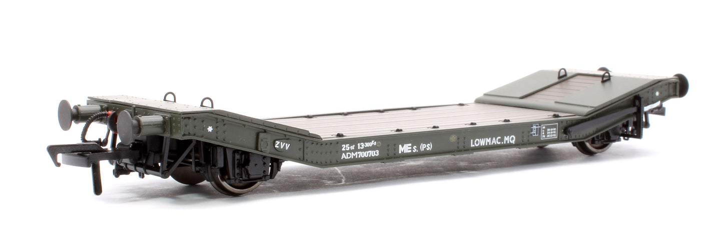 Pre-Owned 929009 LNER / LMS 25T Machine Wagons LOWMAC 'ZVV' ADM700703 - Engineers Olive with Load