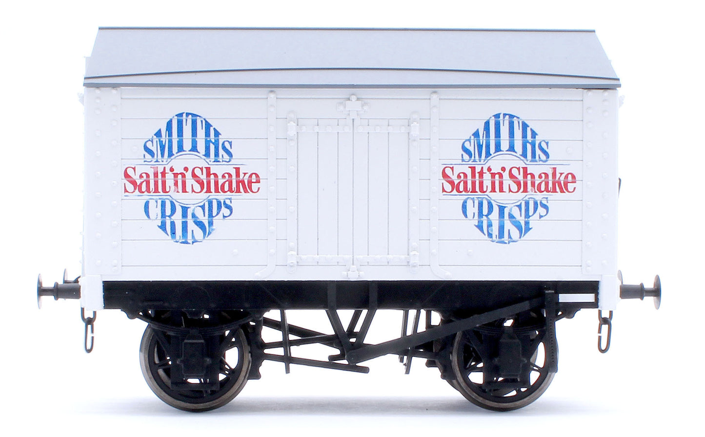 7F-018-110 Salt Van Smiths Salt & Shake Crisps