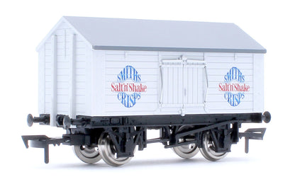 4F-018-110 Salt Van Smiths Salt & Shake Crisps