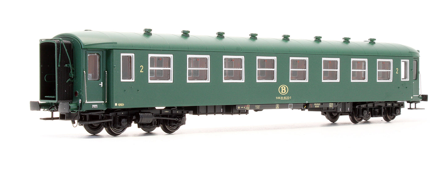 Pre-Owned Set 42 111 Set Of 3 SNCB passenger Coaches