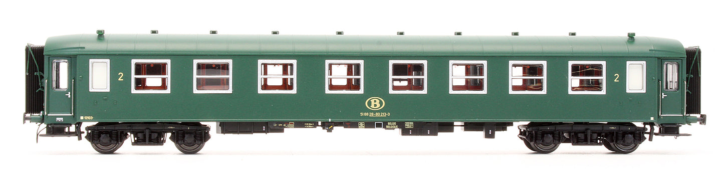 Pre-Owned Set 42 111 Set Of 3 SNCB passenger Coaches