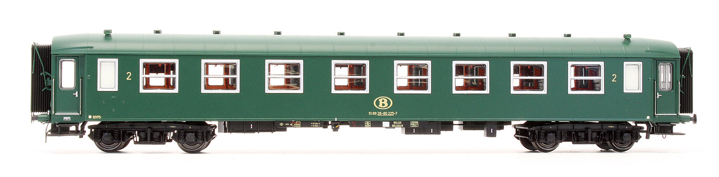 Pre-Owned Set 42 111 Set Of 3 SNCB passenger Coaches