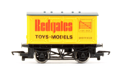 Pre-Owned Redgates Toys & Models Closed Van