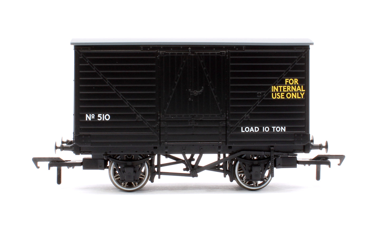 Rapido Trains UK 945015 LNWR D88 10T Covered Van, Docks – Rails