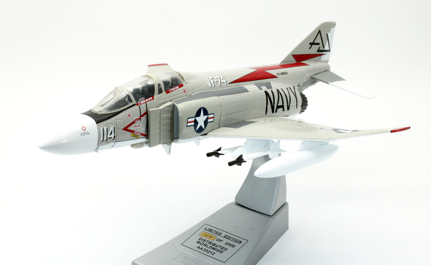 Pre-Owned AA33212 McDonnell Douglas F-4J Phantom II United States Navy 155529 Lt Irwin Nelson & Lt Pogo Reid, VF-74 'Be-Devilers'