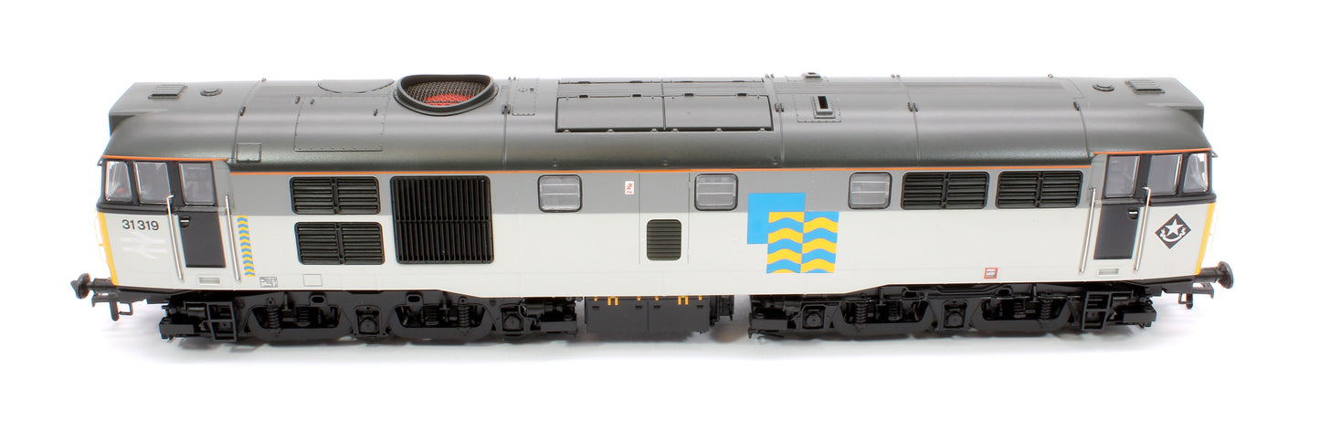 Class 31/1 Refurbished 31319 BR Railfreight Petroleum Sector Diesel Locomotive - DCC Sound Deluxe