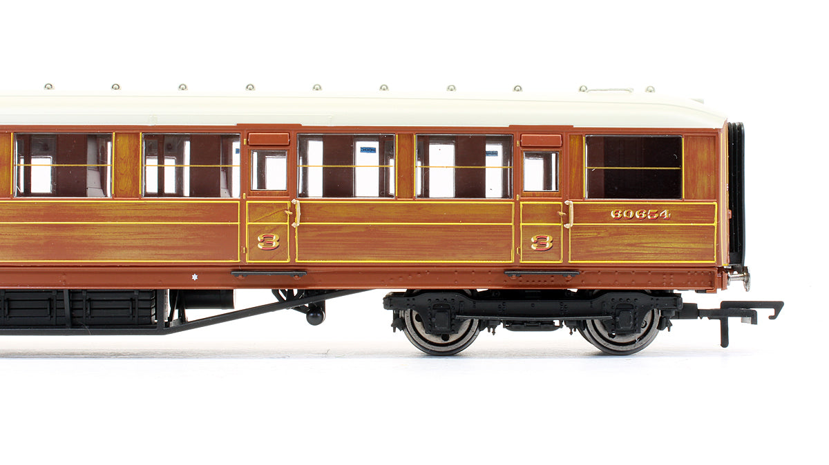 Pre-Owned LNER 61ft 6in Corridor 3rd Class Coach '60654'