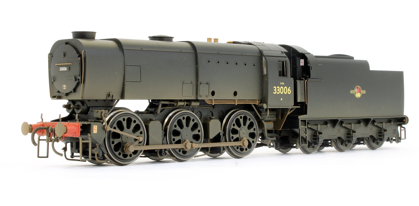 Pre-Owned R2344A BR Black 0-6-0 Class Q1 '33006' Steam Locomotive (Weathered Edition)