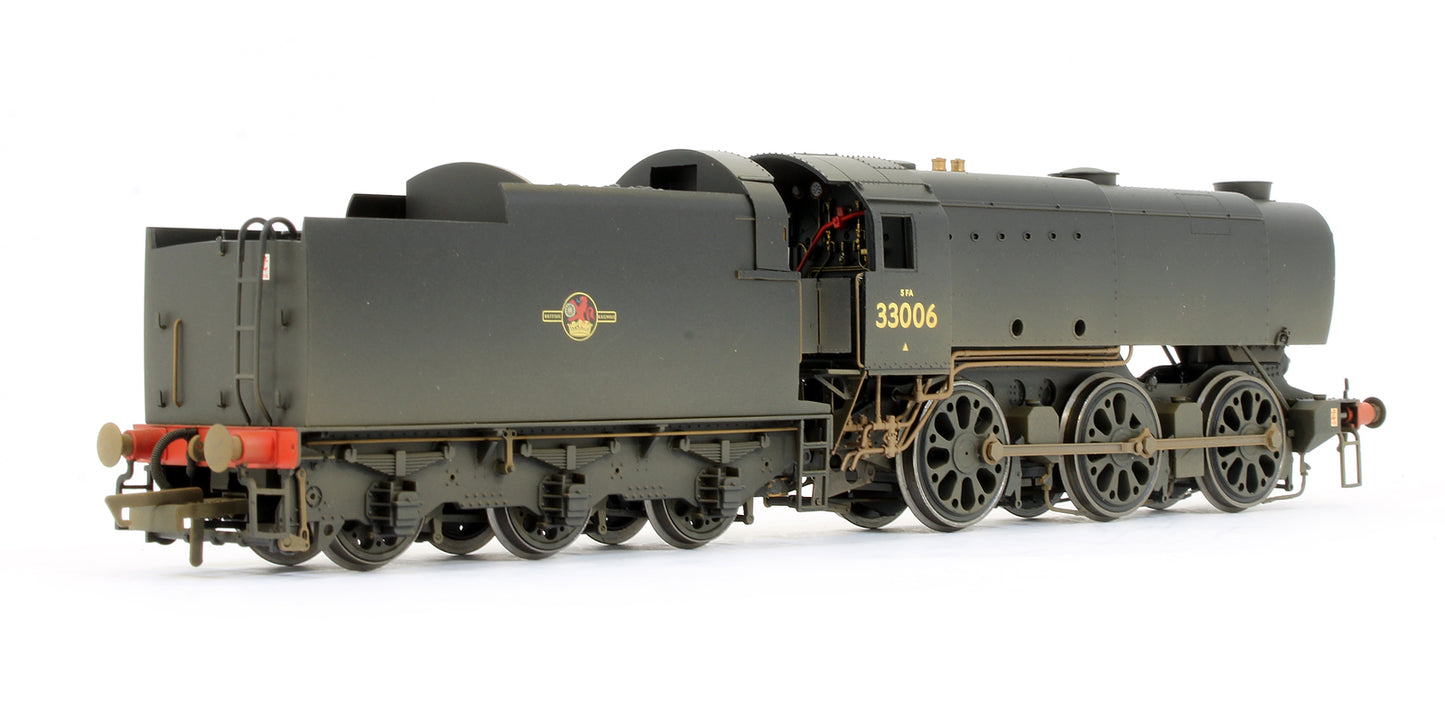 Pre-Owned R2344A BR Black 0-6-0 Class Q1 '33006' Steam Locomotive (Weathered Edition)