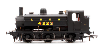 Class J52 LNER 0-6-0ST 4225 Steam Locomotive