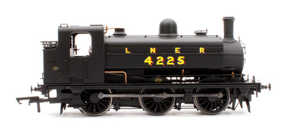 Class J52 LNER 0-6-0ST 4225 Steam Locomotive