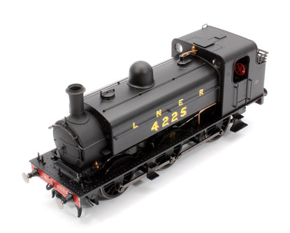 Class J52 LNER 0-6-0ST 4225 Steam Locomotive